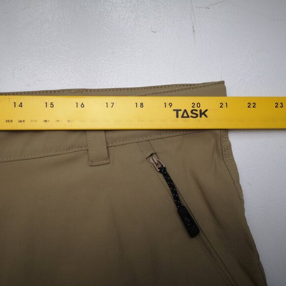 Wind River Men's Size 42/30 Tan Zipper & Button Closure Convertible Pants - Picture 13 of 16